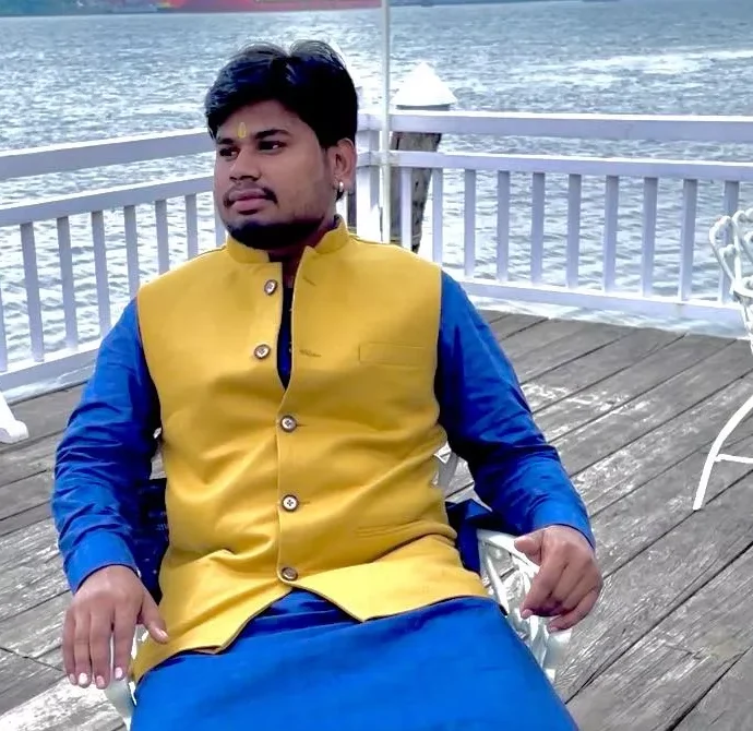 Pandit Aditya Shastri